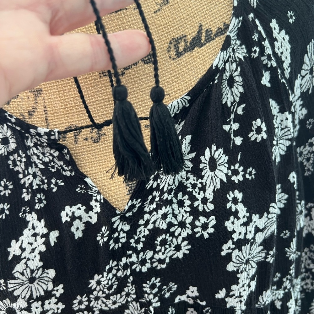 Old Navy Peasant Blouse - Picture 3 of 12